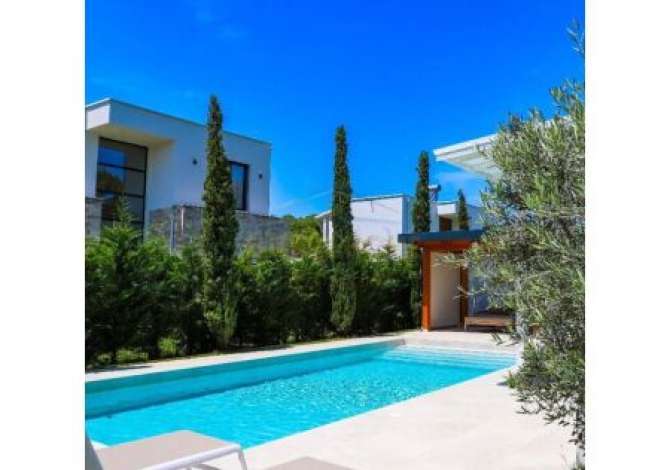 Shtepi ne shitje 4+1 ne Durres - 1,150,000 Euro