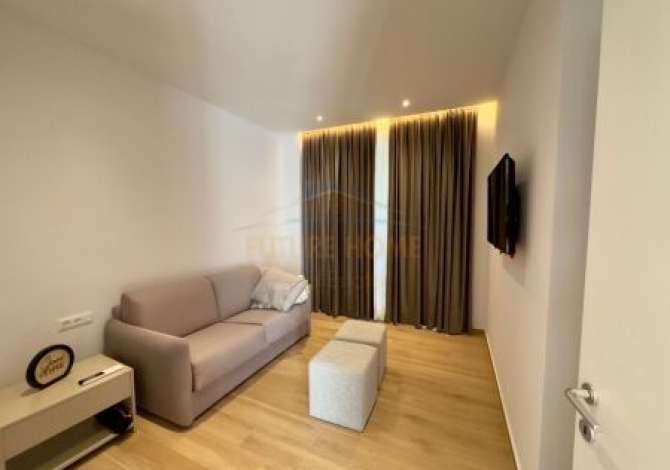 Shtepi ne shitje Vila Luksoze ne Durres, 4+1, Mobilimi E mobiluar, Pagesa 1,150,000  Euro.