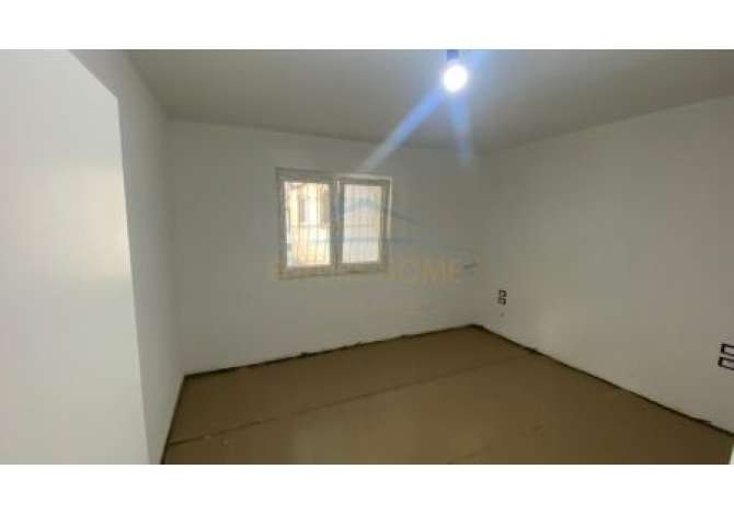Shtepi ne shitje 1+1 ne Tirane - 98,000 Euro