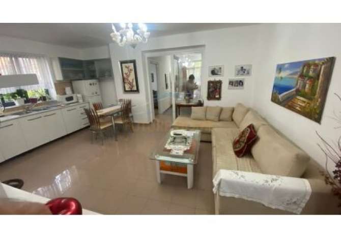 Shtepi ne shitje 3+1 ne Tirane - 140,000 Euro