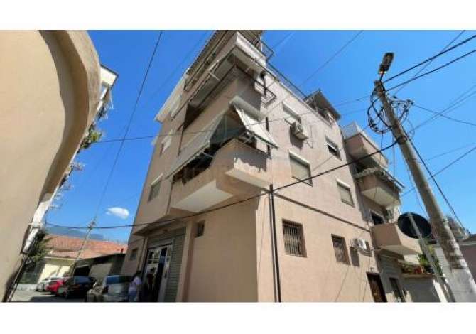 Shtepi ne shitje 6+1 ne Tirane - 850,000 Euro
