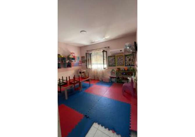 Shtepi ne shitje Vila Luksoze ne Tirane, 6+1, Mobilimi E mobiluar, Pagesa 850,000  Euro.