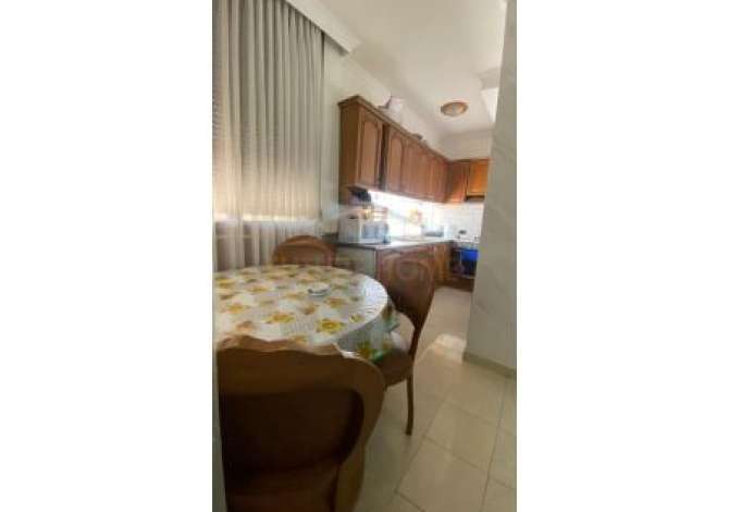 Shtepi ne shitje 2+1 ne Tirane - 180,000 Euro