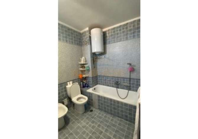 Shtepi ne shitje Apartament ne Tirane, 2+1, Mobilimi E mobiluar, Pagesa 180,000  Euro.