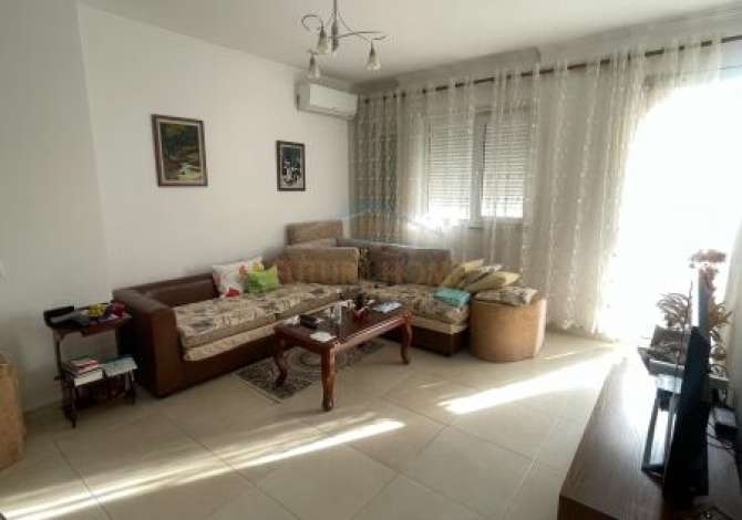 Shtepi ne shitje 2+1 ne Tirane - 210,000 Euro