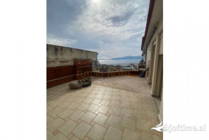 Shtepi ne shitje Apartament ne Sarande, 1+1, Mobilimi Bosh, pa mobiluar, Pagesa 115,000  Euro.