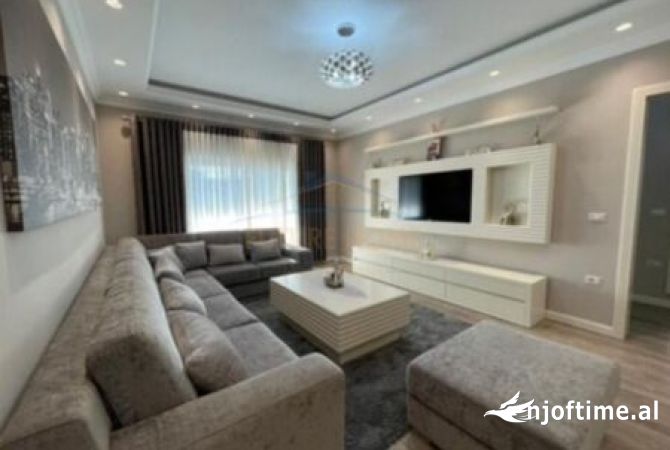 Shtepi ne shitje 2+1 ne Tirane - 230,000 Euro