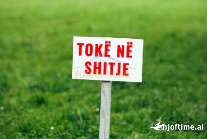 Terreno in vendita  a Lushnja - 127,000 Euro