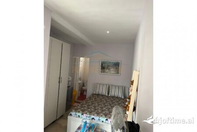Shtepi ne shitje Apartament ne Sarande, 3+1, Mobilimi E mobiluar, Pagesa 210,000  Euro.