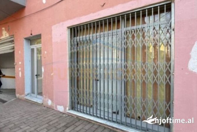 Qera, Ambient Biznesi ( Njesi), prane Fabrikes se Qelqit, Kombinat, Tirane AREA46101   