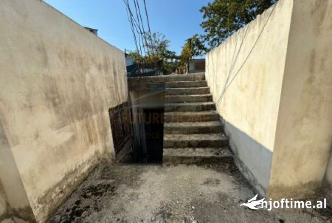 Shtepi me qera 3+1 ne Tirane - 600 Euro