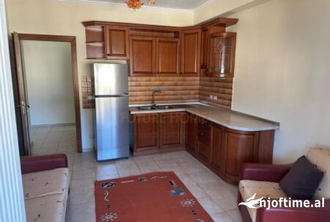 Shtepi me qera 1+1 ne Tirane - 500 Euro