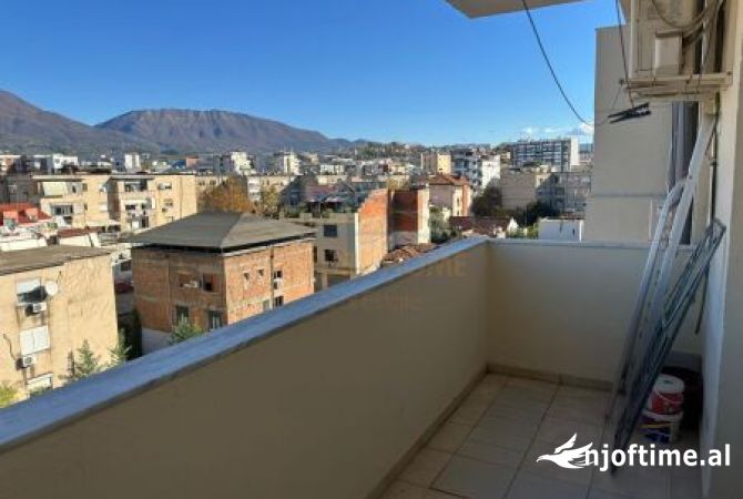 Shtepi me qera Apartament ne Tirane, 1+1, Mobilimi E mobiluar, Pagesa 500  Euro.