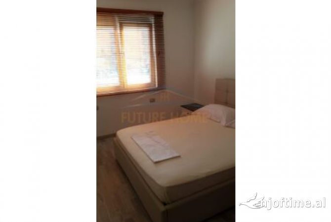 Shtepi me qera 2+1 ne Tirane - 400 Euro