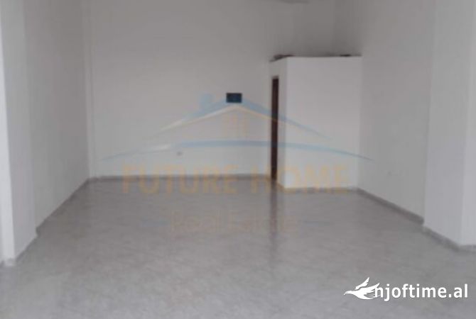 Ambient biznesi ne shitje 1+1 ne Tirane - 90,000 Euro
