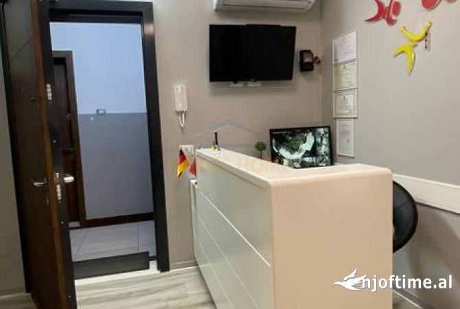 Business Property for Rent 3+1 in Tirana - 1,500 Euro