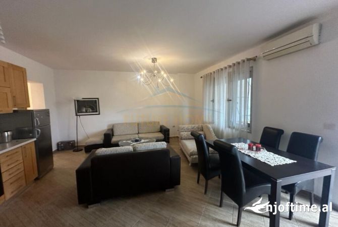 Shtepi me qera 1+1 ne Tirane - 600 Euro