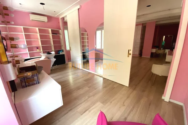 Ambient biznesi me qera 1+1 ne Tirane - 1,800 Euro