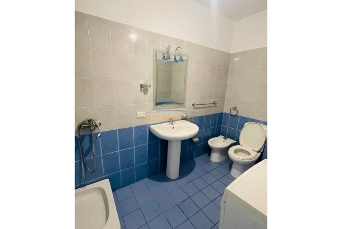 Shtepi me qera 1+1 ne Tirane - 400 Euro