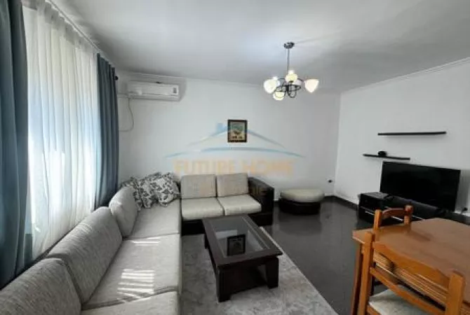 Shtepi me qera 2+1 ne Tirane - 500 Euro