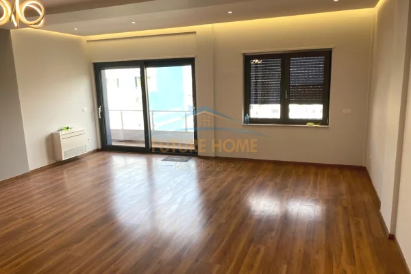 Business Property for Rent 3+1 in Tirana - 1,700 Euro