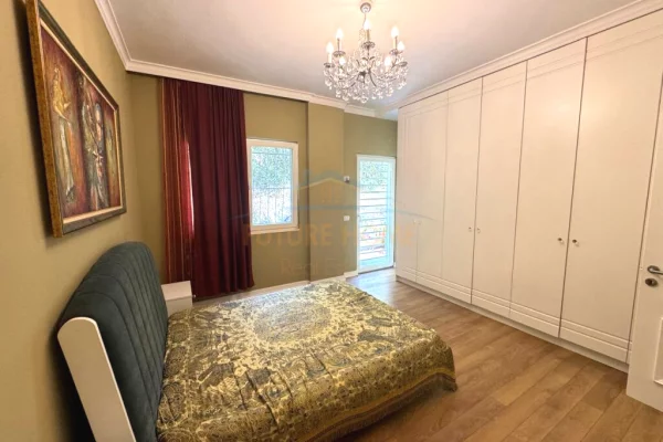 Shtepi me qera 2+1 ne Tirane - 850 Euro