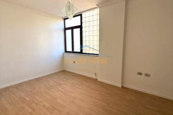 Apartment for sale in Tirana 2+1, Emty