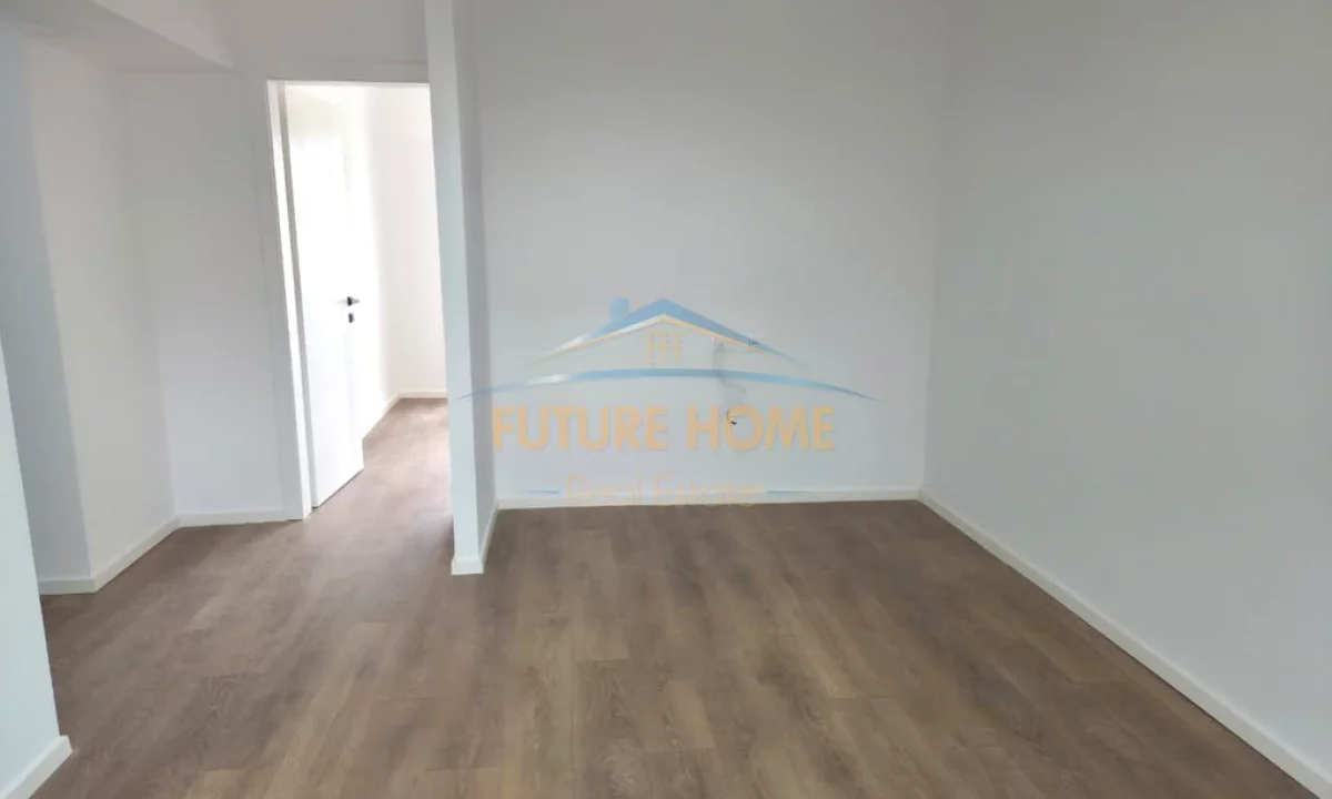 Apartment for sale in Tirana 1+1, Emty