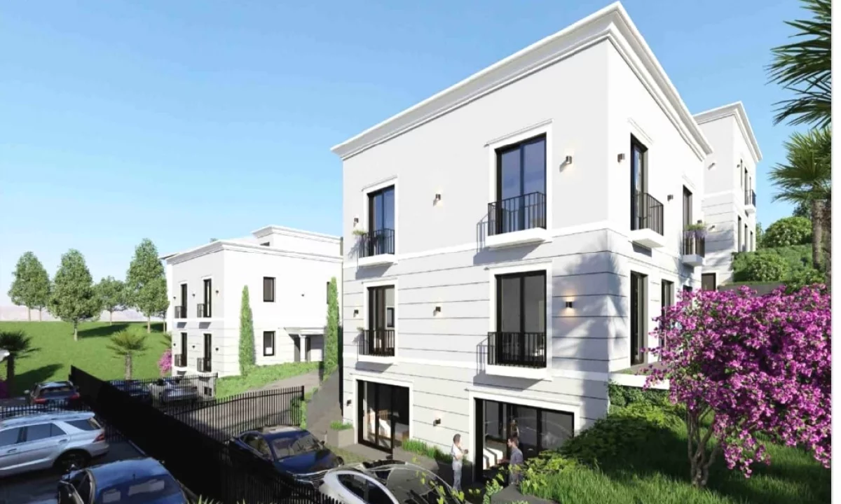 Shtepi ne shitje Vila Luksoze ne Tirane, 5+1, Mobilimi Bosh, pa mobiluar, Pagesa 795,000  Euro.