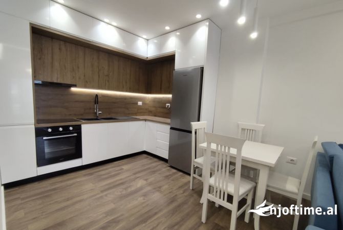 Shtepi me qera 2+1 ne Tirane - 600 Euro
