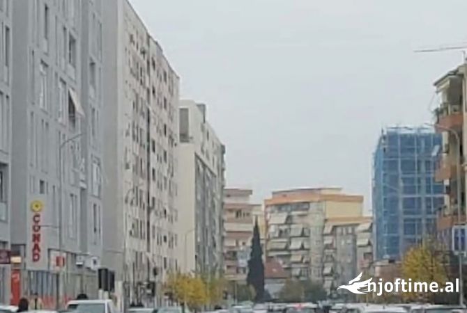 Ambient biznesi me qera 1+1 ne Tirane - 800 Euro