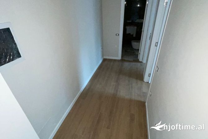 Shtepi me qera Apartament ne Tirane, 1+1, Mobilimi Bosh, pa mobiluar, Pagesa 680  Euro.