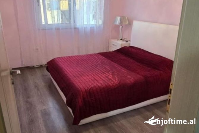 Shtepi me qera 1+1 ne Tirane - 600 Euro