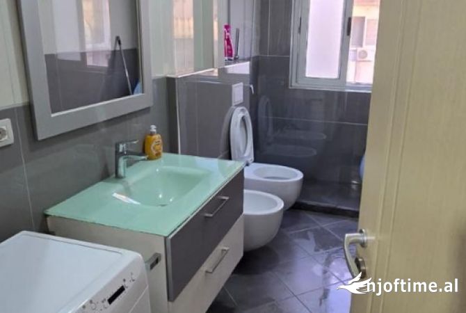 Shtepi me qera 1+1 ne Tirane - 600 Euro