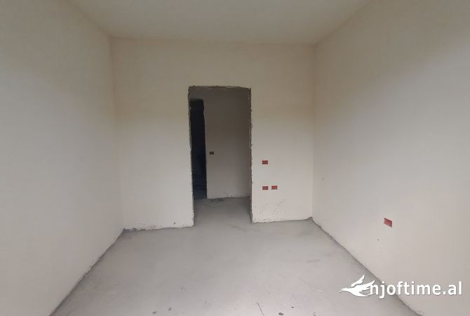 Shtepi ne shitje 2+1 ne Tirane - 91,350 Euro