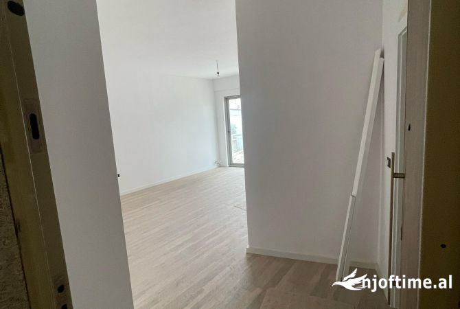 Shtepi ne shitje 1+1 ne Tirane - 115,000 Euro