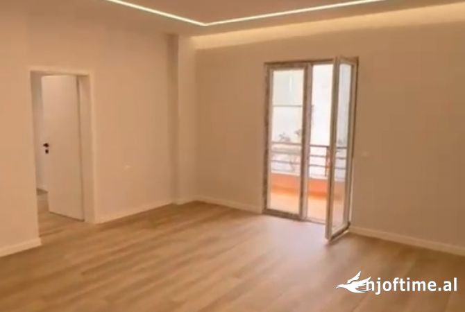 Shtepi ne shitje 1+1 ne Tirane - 125,000 Euro