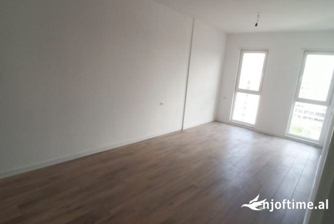 Apartment for sale in Tirana 2+1, Emty
