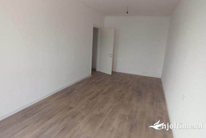 Apartment for sale in Tirana 2+1, Emty