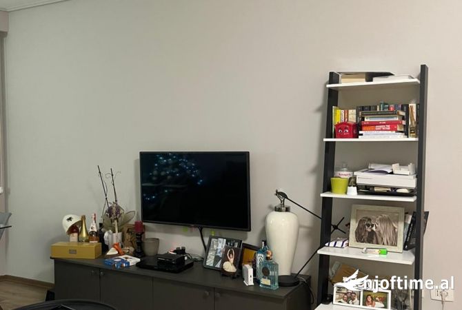 Shtepi me qera Apartament ne Tirane, 2+1, Mobilimi E mobiluar, Pagesa 799  Euro.