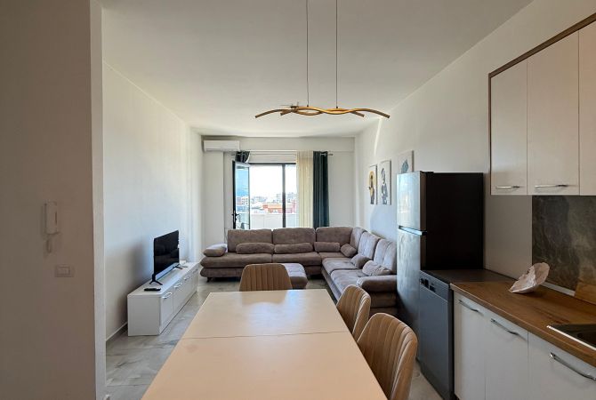 Shtepi me qera Apartament ne Tirane, 2+1, Mobilimi E mobiluar, Pagesa 700  Euro.