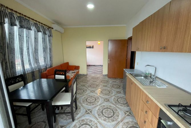 Shtepi ne shitje Apartament ne Lezhe, 2+1, Mobilimi Bosh, pa mobiluar, Pagesa 74,000  Euro.