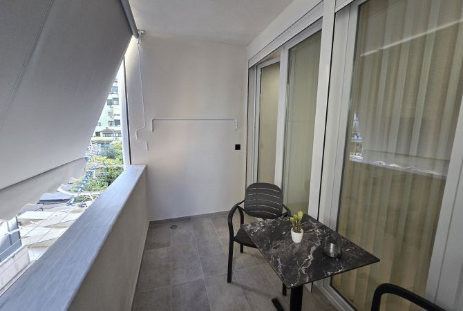 Shtepi me qera 2+1 ne Tirane - 1,500 Euro