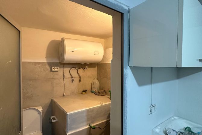 Ambient biznesi me qera 1+1 ne Tirane - 400 Euro