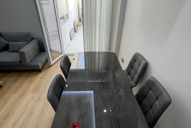 Shtepi me qera 2+1 ne Tirane - 850 Euro