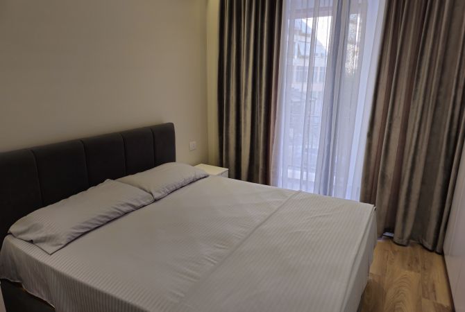 Shtepi me qera Apartament ne Tirane, 1+1, Mobilimi E mobiluar, Pagesa 500  Euro.