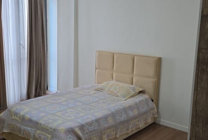 Shtepi me qera 2+1 ne Tirane - 750 Euro