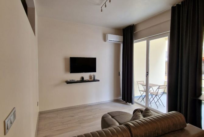 Shtepi me qera Apartament ne Tirane, 1+1, Mobilimi E mobiluar, Pagesa 600  Euro.