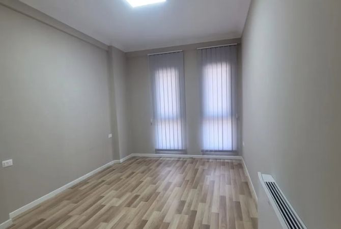 Shtepi ne shitje Apartament ne Tirane, 2+1, Mobilimi Bosh, pa mobiluar, Pagesa 286,000  Euro.