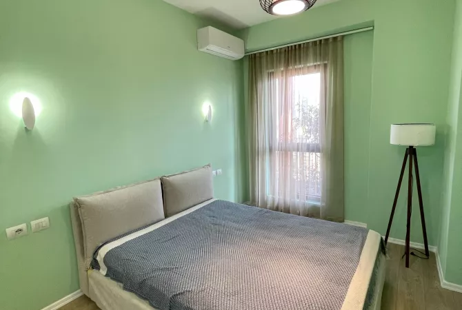 Shtepi me qera Apartament ne Tirane, 2+1, Mobilimi E mobiluar, Pagesa 1,200  Euro.